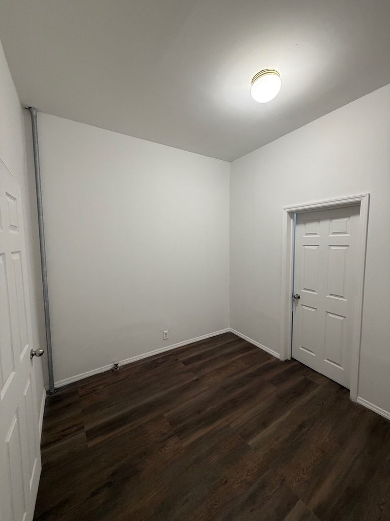 208 St Nicholas Avenue - Photo 6