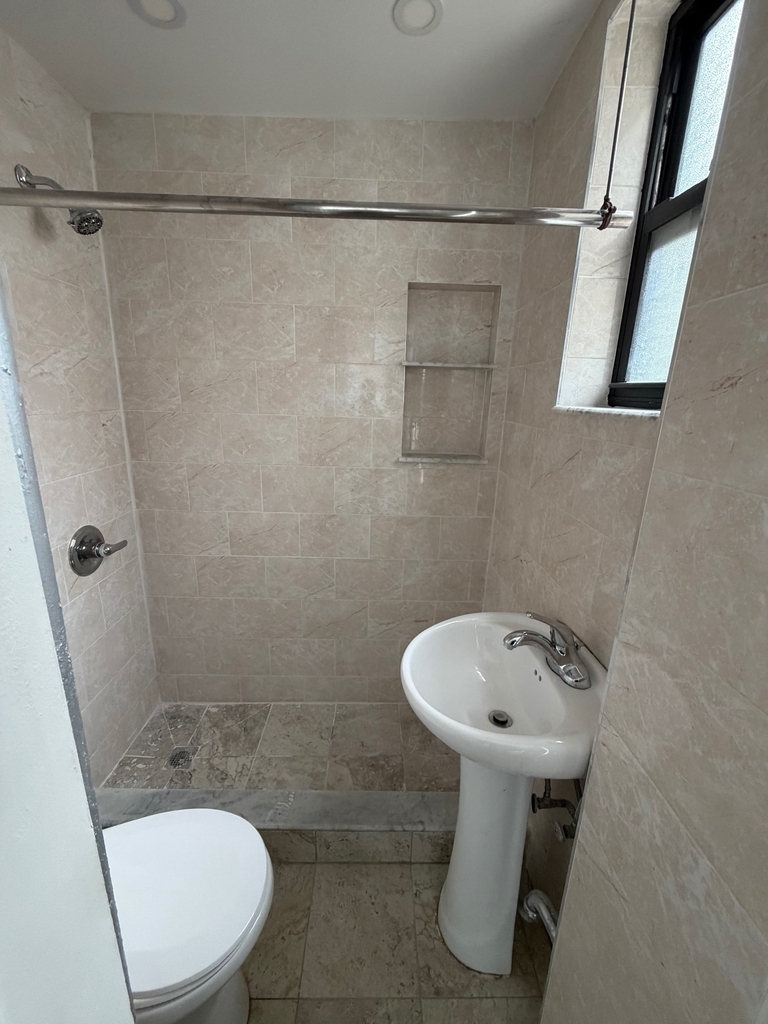 208 St Nicholas Avenue - Photo 5