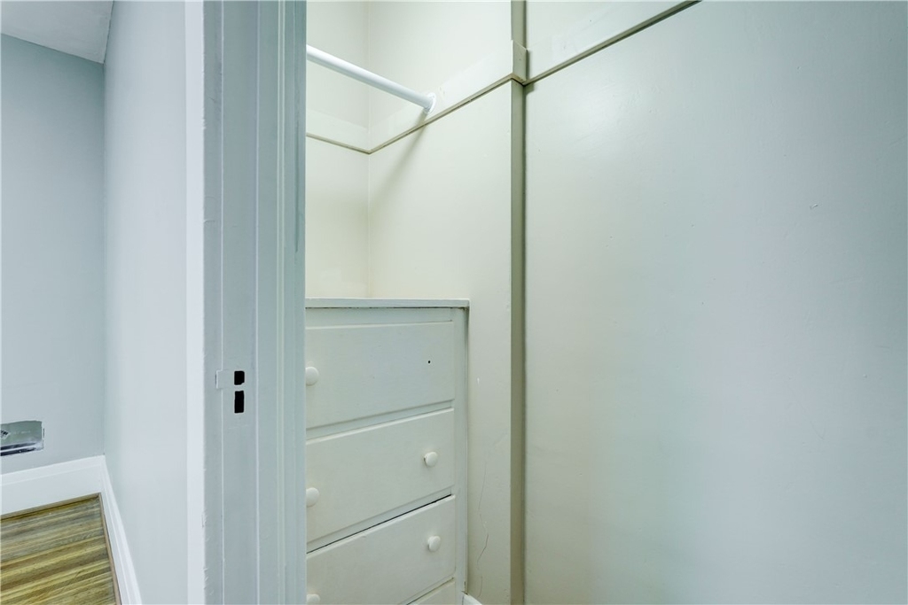 162 Merchants Road - Photo 32