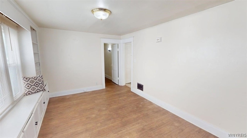 2125 Niagara (lower) Street - Photo 7
