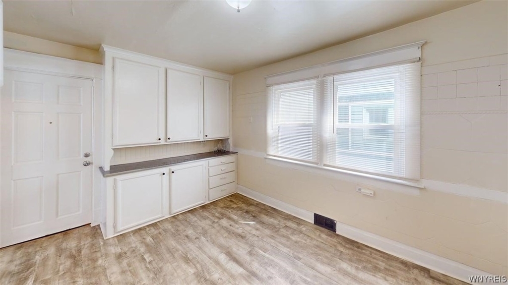 2125 Niagara (lower) Street - Photo 11
