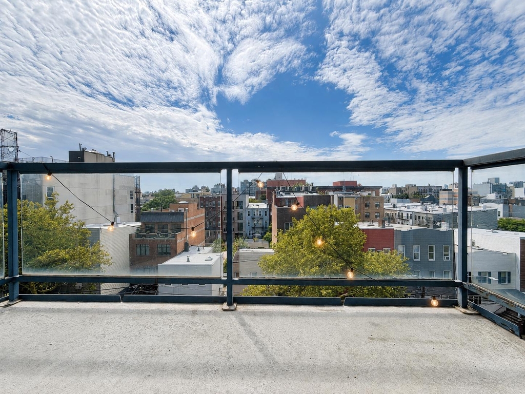 143 Skillman Avenue - Photo 7