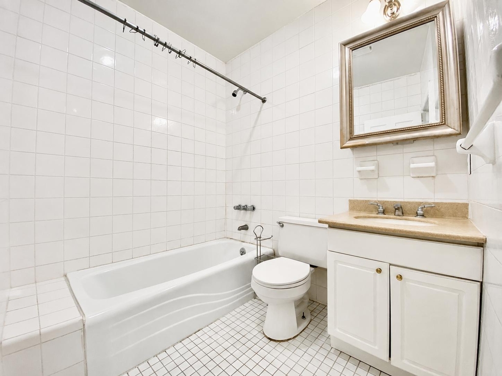 302 West 107th Street - Photo 7
