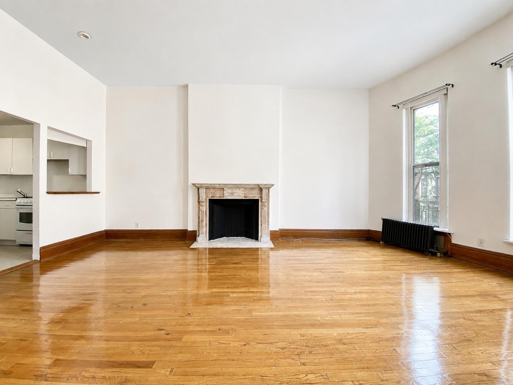 302 West 107th Street - Photo 3