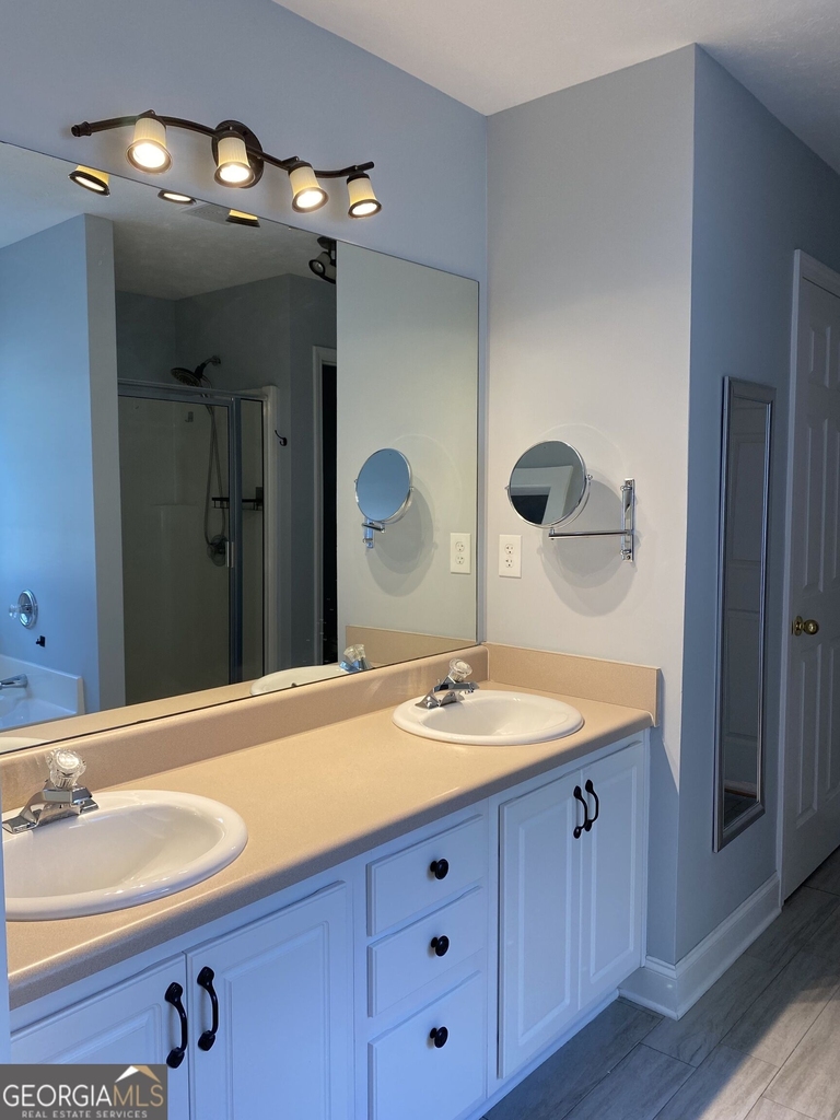 900 Harbins View Drive - Photo 13