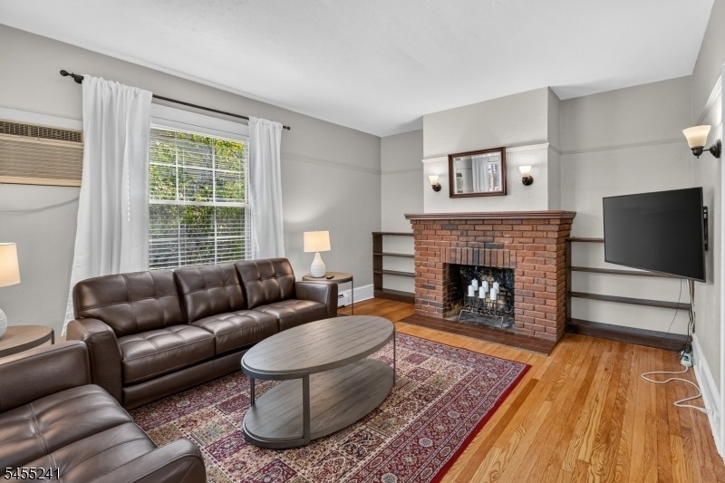 28 Fairview Avenue - Photo 5