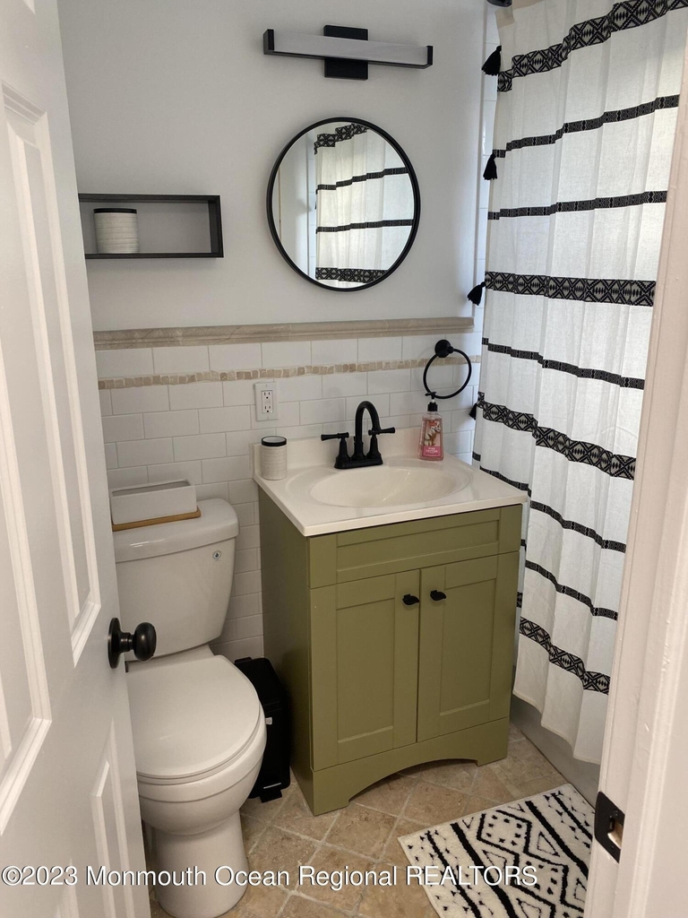 311 4th Avenue - Photo 5