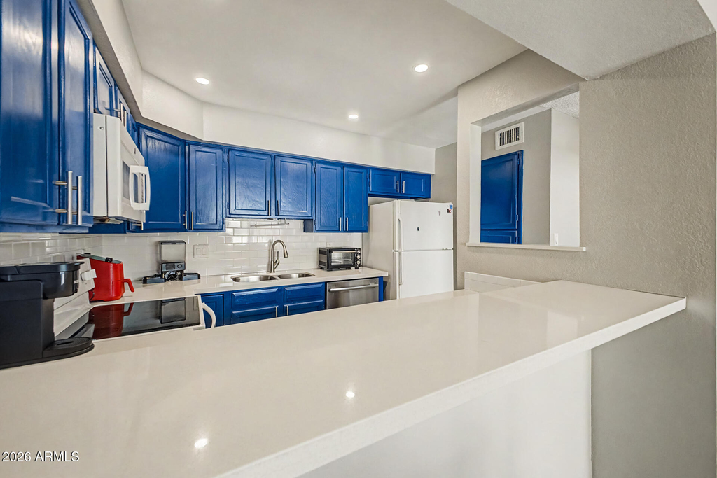 2121 S Pennington Street - Photo 10
