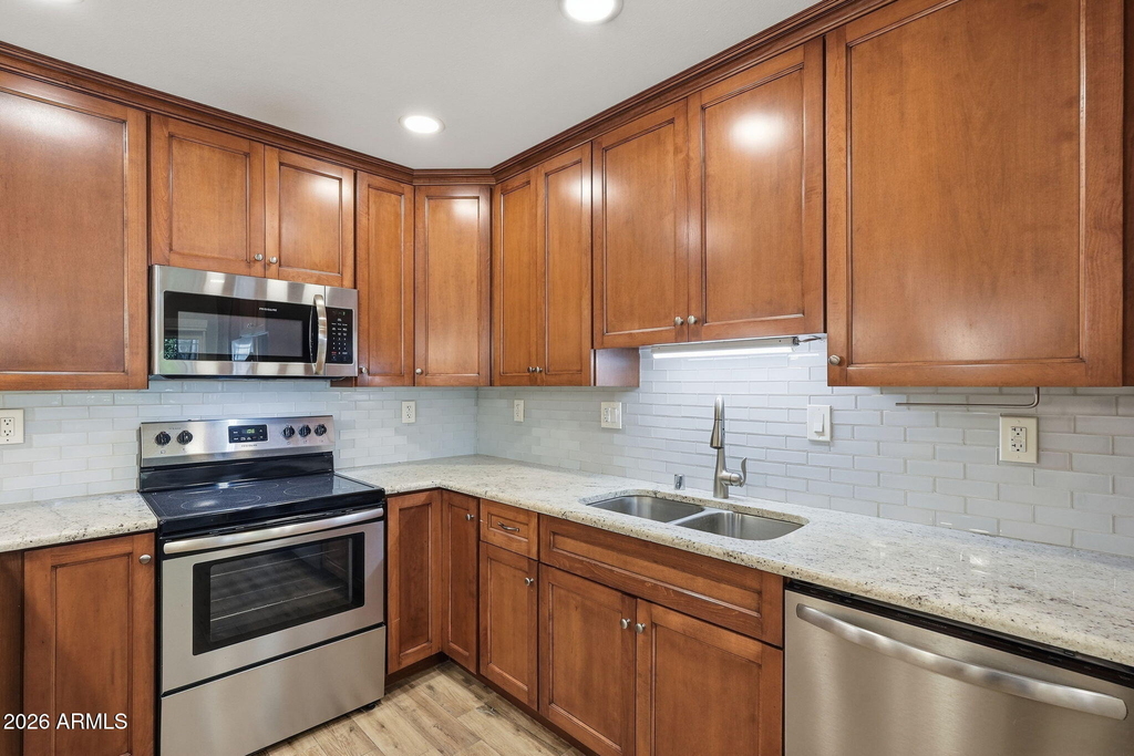 5525 E Thomas Road - Photo 6
