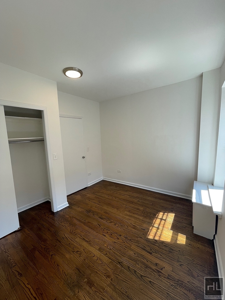 East 89th Street - Photo 1