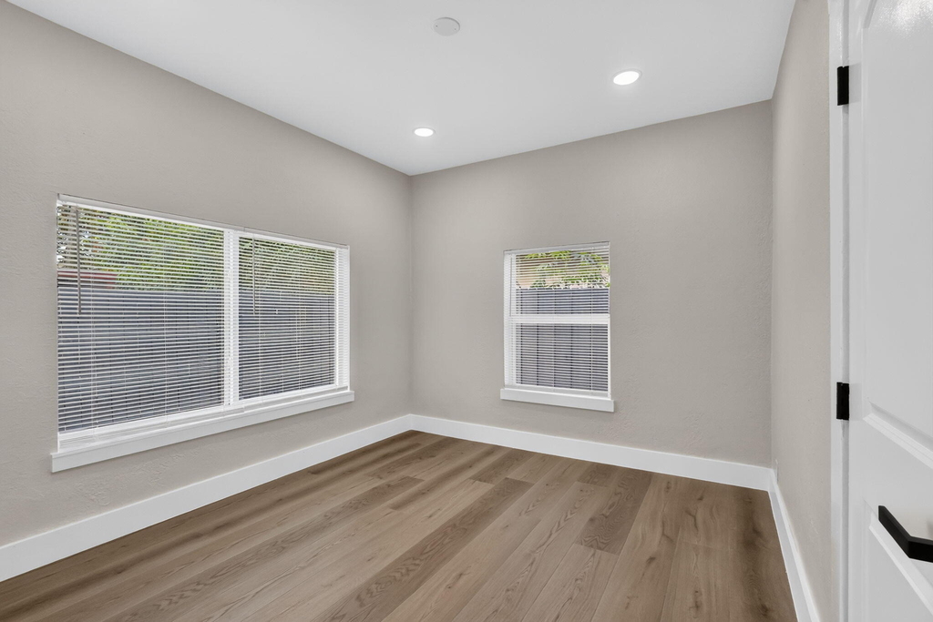 516 Independence Road - Photo 13