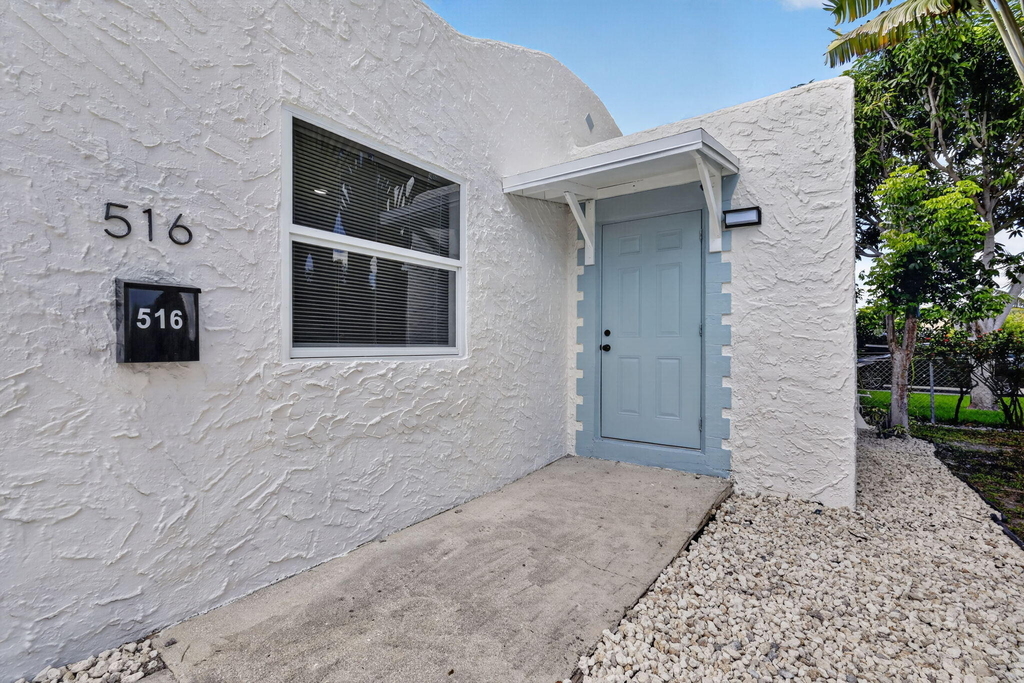 516 Independence Road - Photo 1