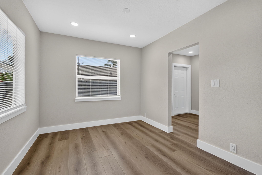 516 Independence Road - Photo 9