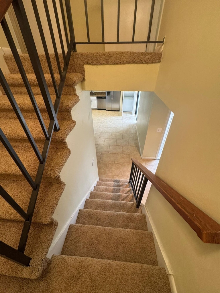 11976 Shakerwood Lane - Photo 3
