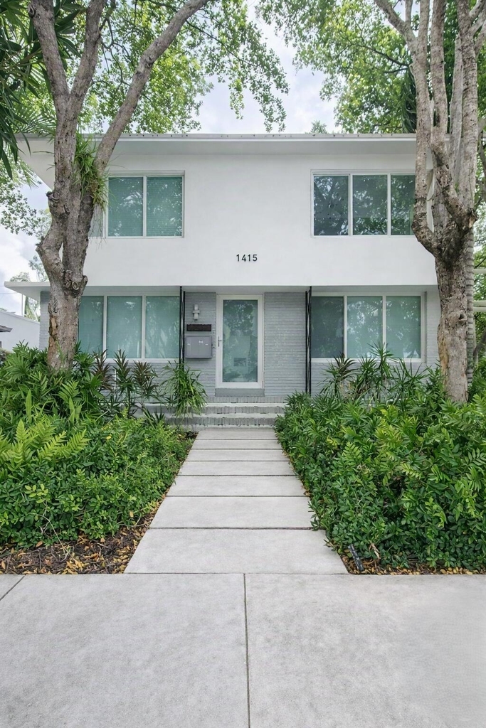 1415 Se 2nd Street - Photo 0
