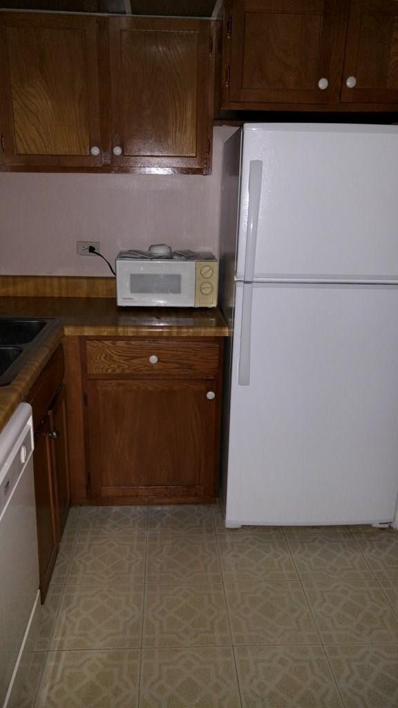 3690 Inverrary Drive - Photo 3
