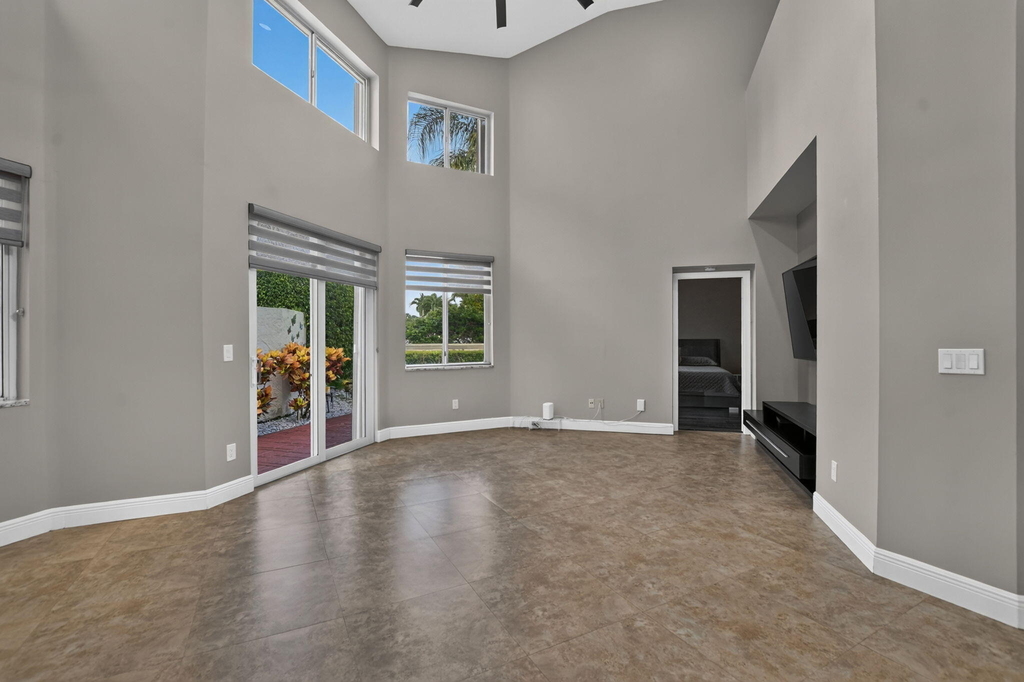 17626 Tiffany Trace Drive - Photo 31