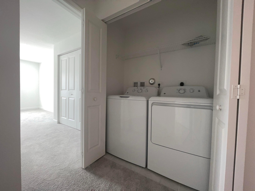 6907 Broadwater Lane - Photo 17