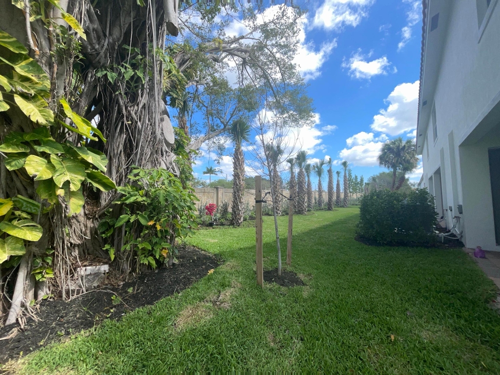 6907 Broadwater Lane - Photo 15