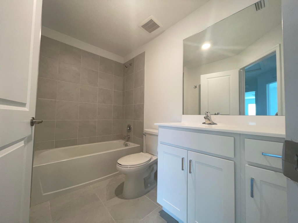 6907 Broadwater Lane - Photo 9
