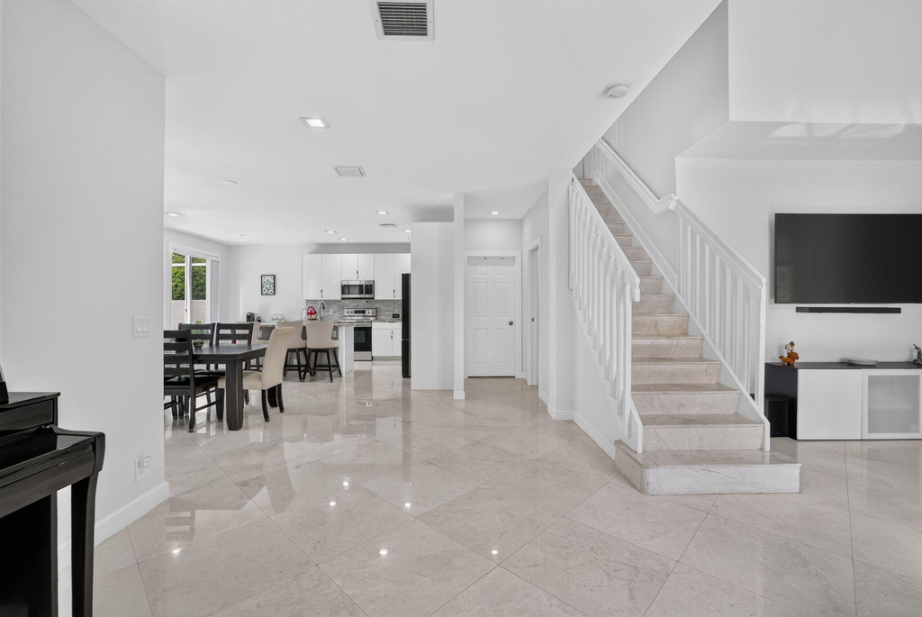 5040 Heron Place - Photo 13