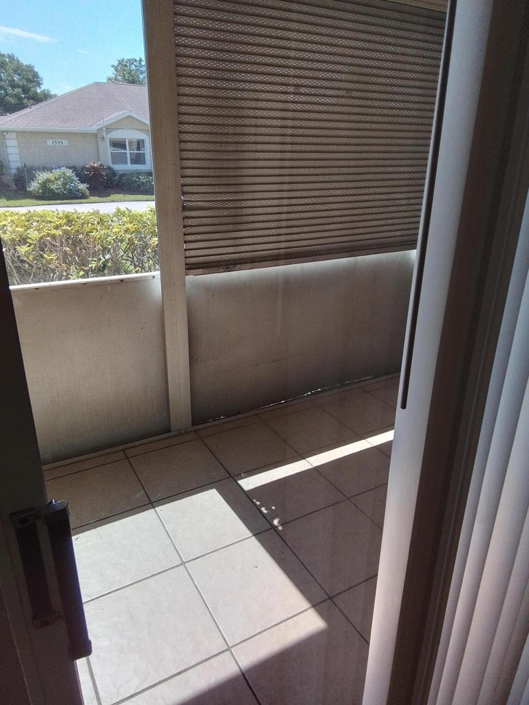1535 Se Royal Green Circle - Photo 10