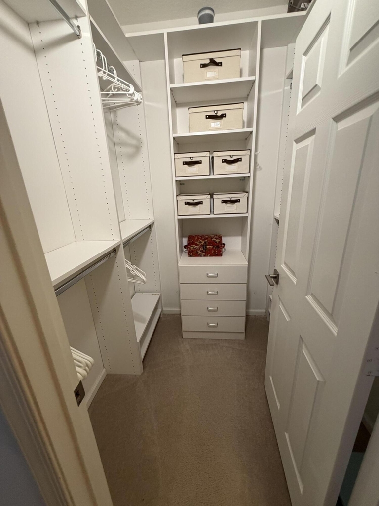 4823 Chancellor Drive - Photo 4