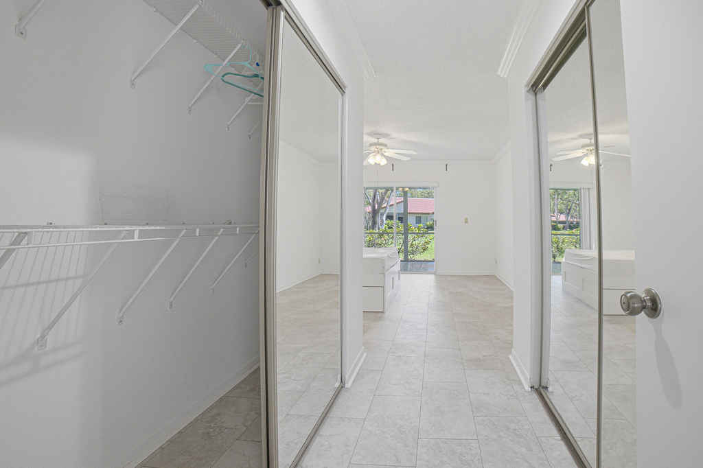 6070 Sunny Manor Court - Photo 12
