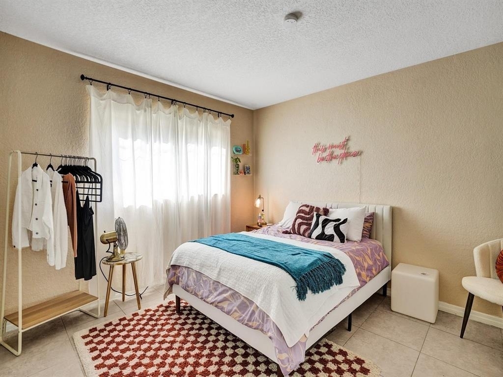 2190 Se 5th Street - Photo 8
