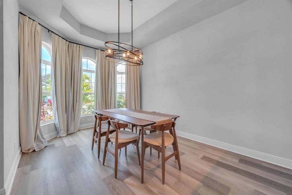 408 Seafoam Circle - Photo 5
