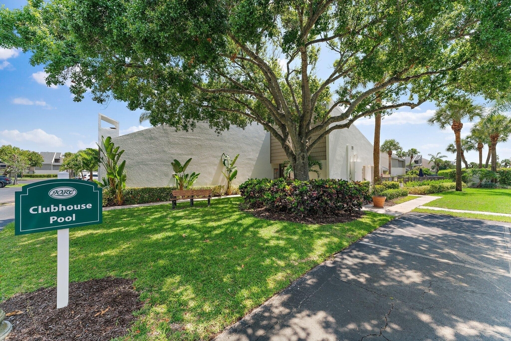 1605 S Us Highway 1 - Photo 29