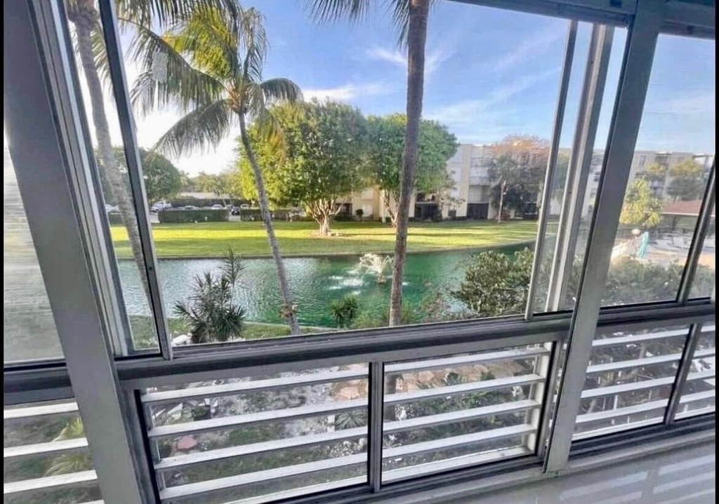 209 Waterway Drive S - Photo 0