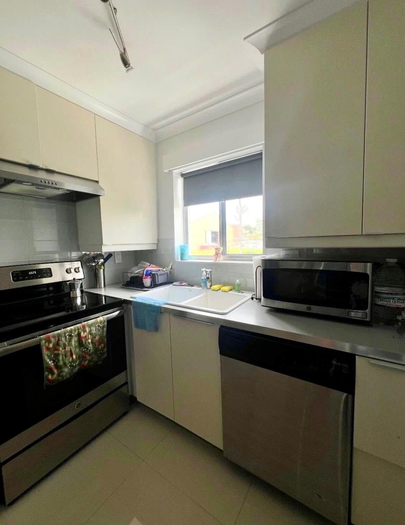 209 Waterway Drive S - Photo 8