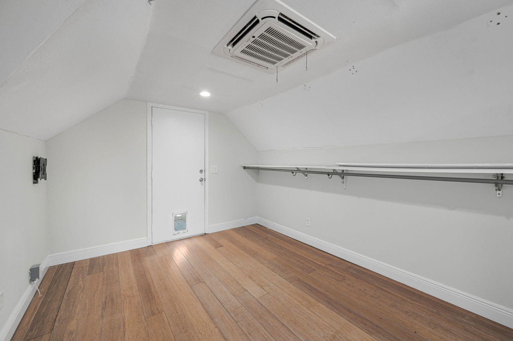 121 Queen Eugenia Court - Photo 40