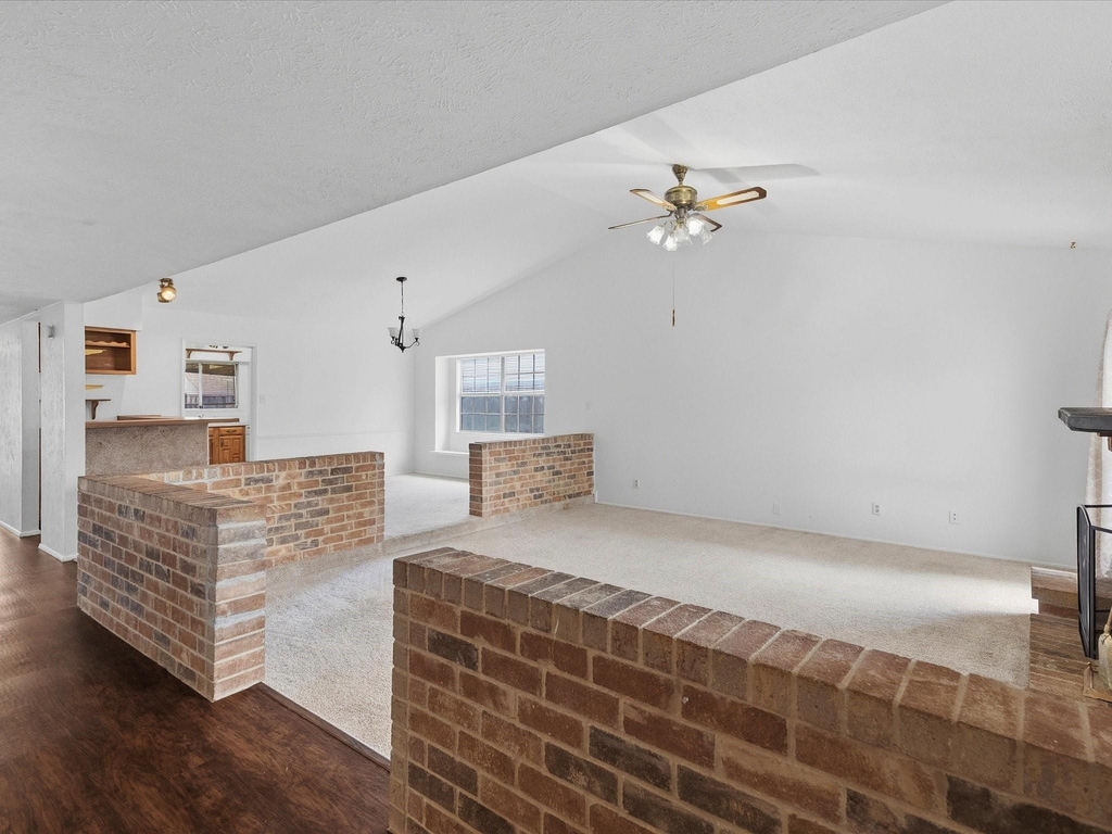 7612 Jerome Drive - Photo 3