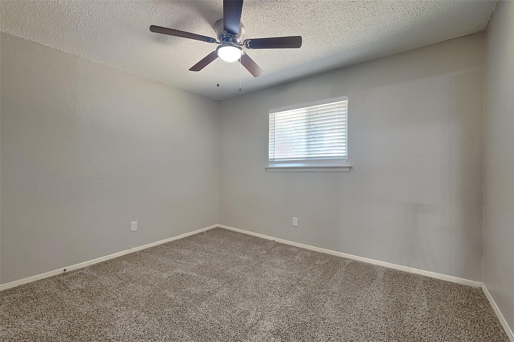 622 W Springdale Lane - Photo 11