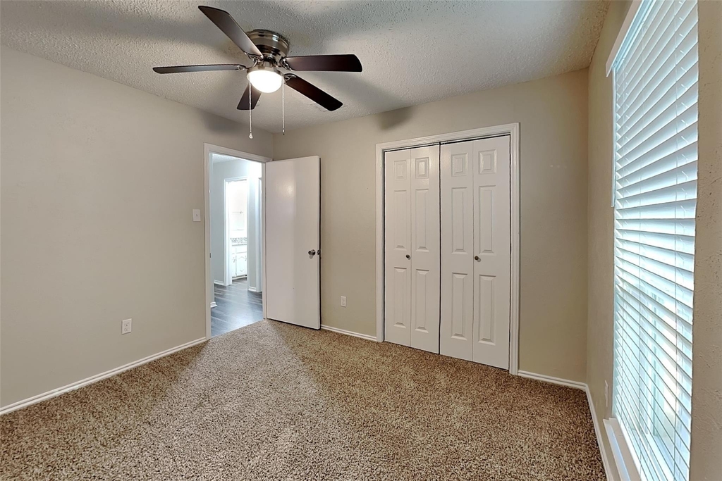 5002 Woodmeadow Drive - Photo 11