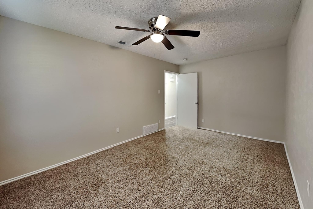 5002 Woodmeadow Drive - Photo 12