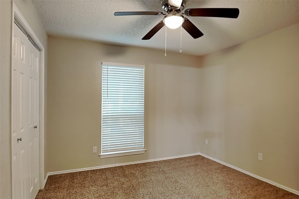5002 Woodmeadow Drive - Photo 10