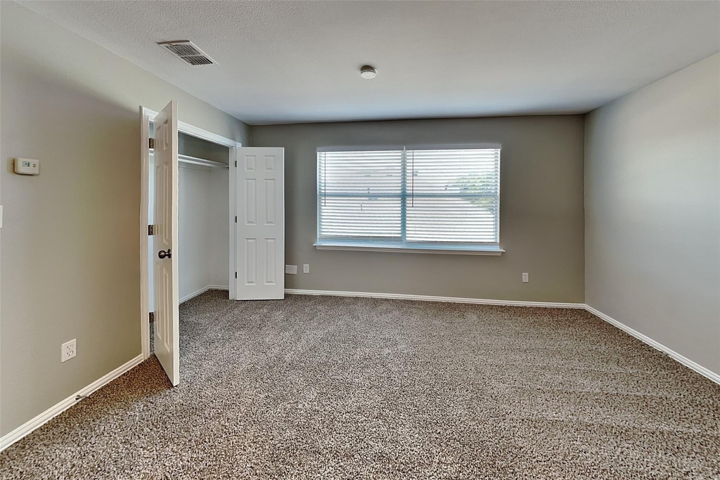2105 Peacock Lane - Photo 16