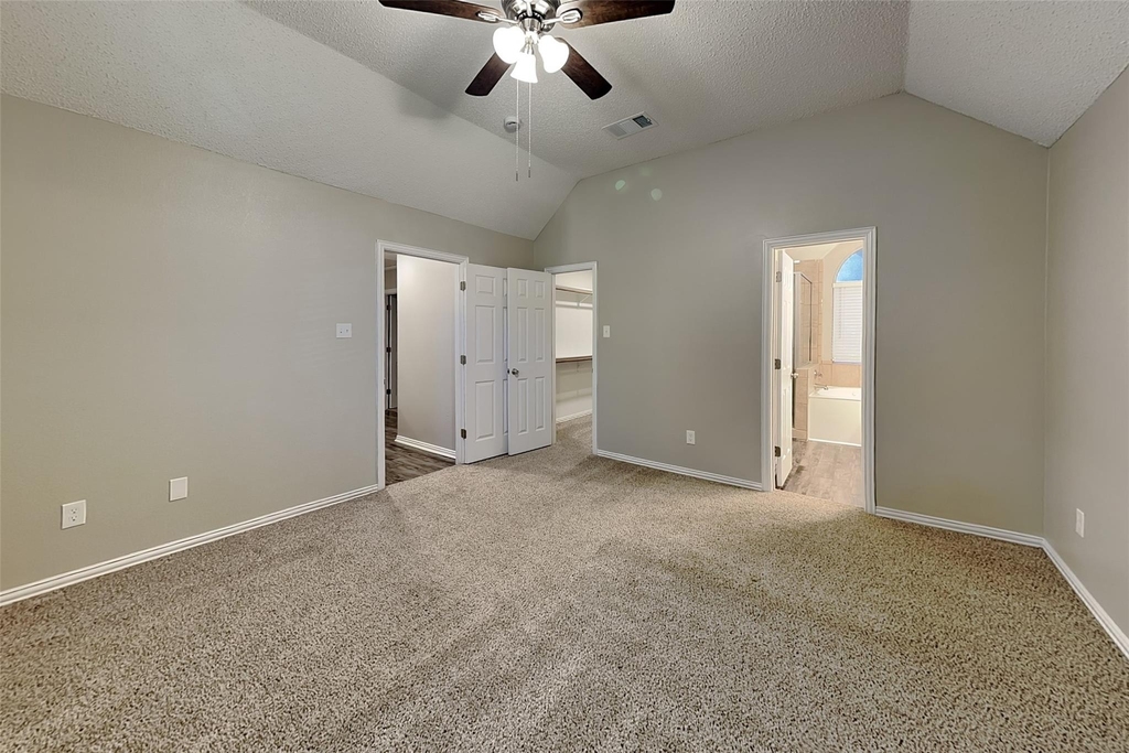 1716 Meyerwood Lane S - Photo 7