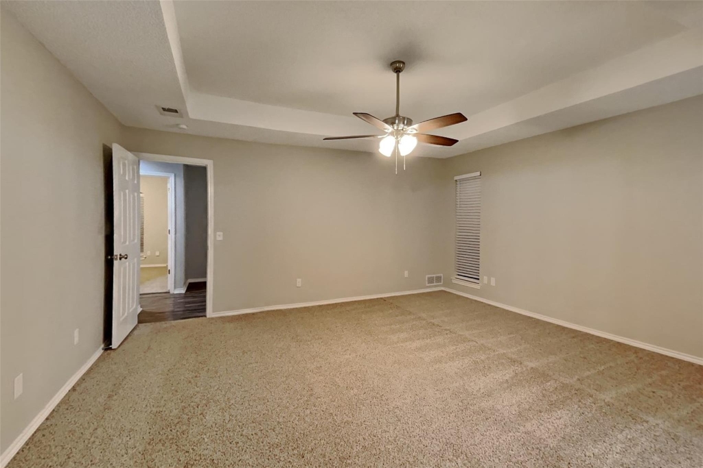 916 Green Brook Drive - Photo 9