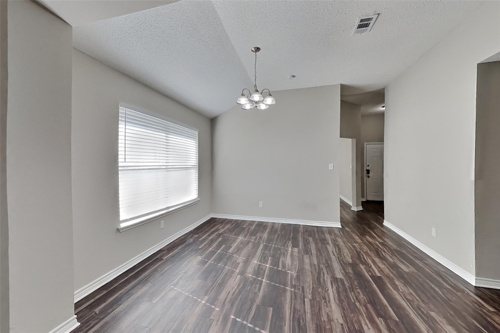 103 Sudbury Way - Photo 4