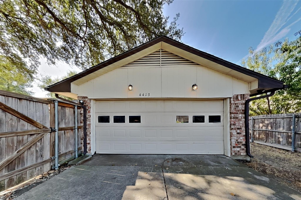 4413 Denver Drive - Photo 16