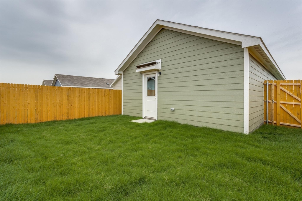 155 Sunflower Street - Photo 22