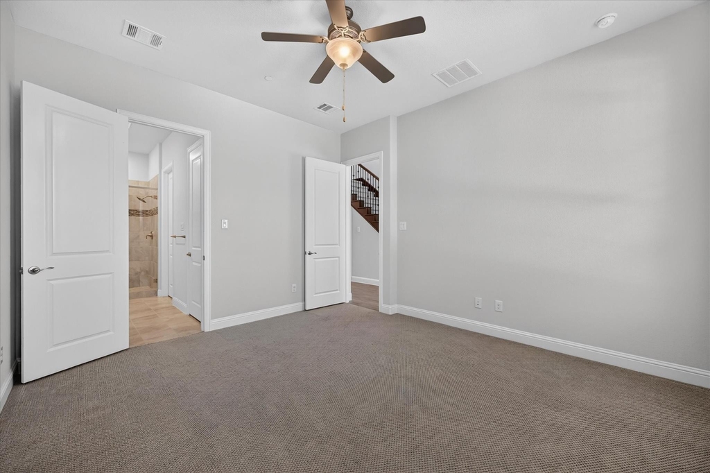 1381 Elaine Drive - Photo 7