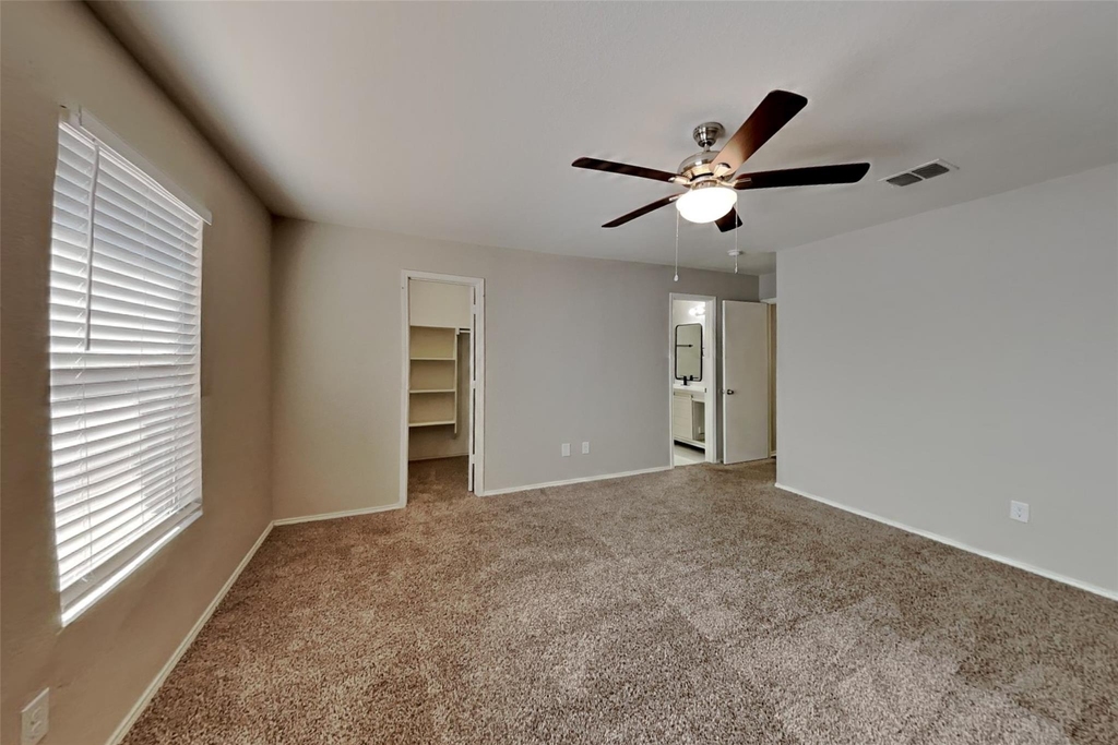 4941 Water Ridge Lane - Photo 7