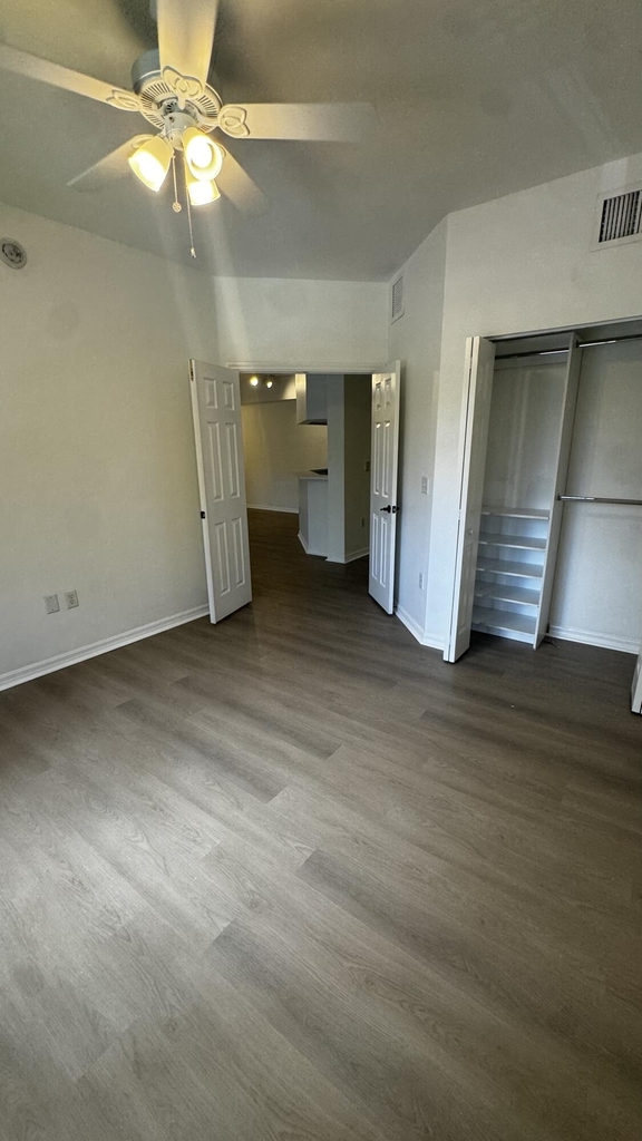2725 Anzio Court - Photo 14