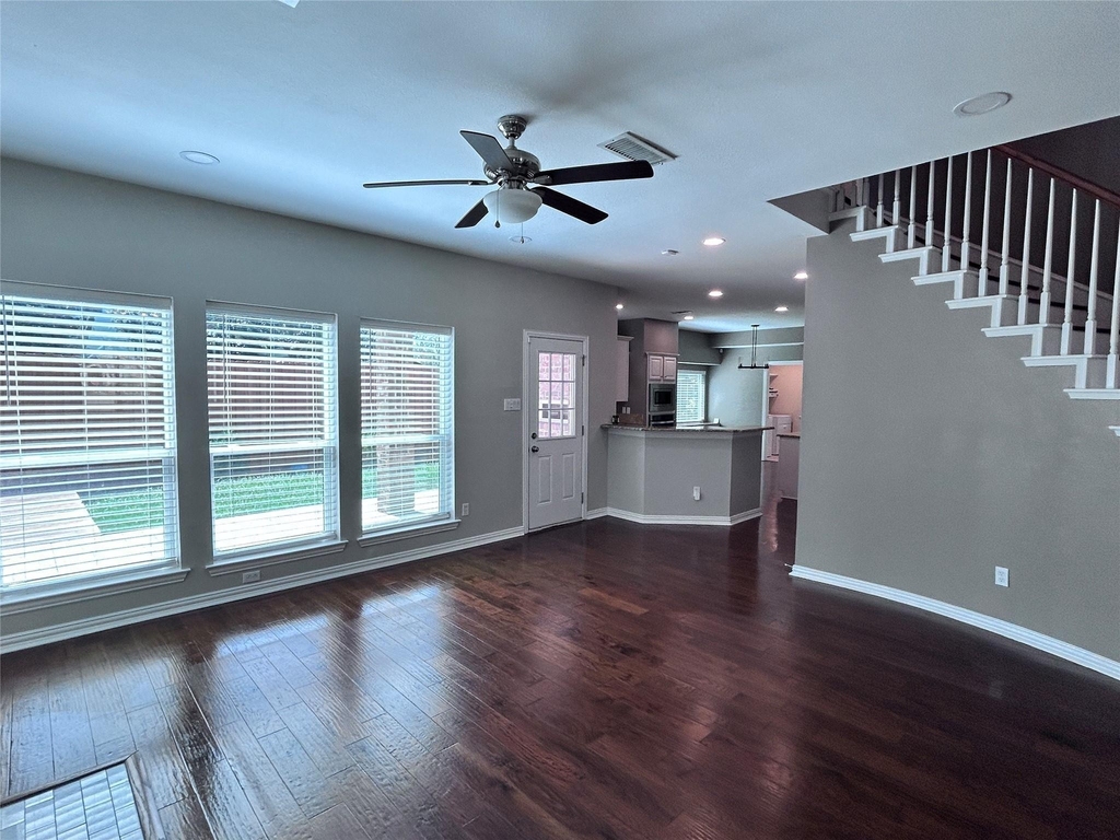 2634 Lakeforest Court - Photo 9