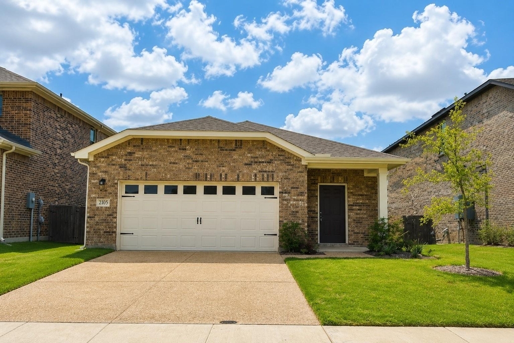 2105 Burnwood Street - Photo 0